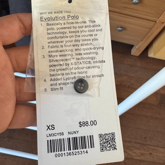 NWT Evolution Short-Sleeve Polo Shirt - Picture 5 of 5